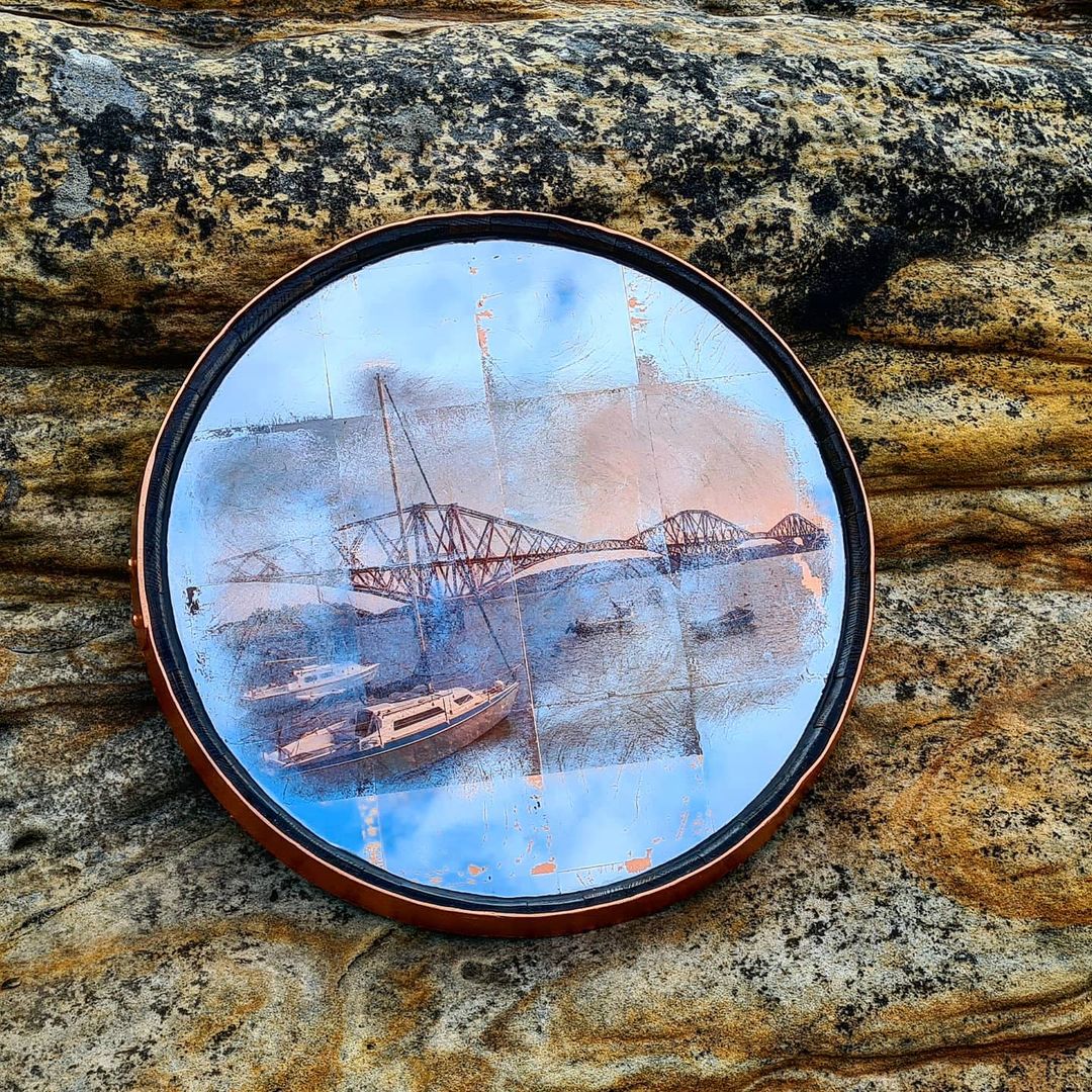 Forth Bridge of Edinburgh - Verre Églomisé Art- Size: 490x490mm, 24k Gold Leaf, Silver, Whisky Barrel Frame